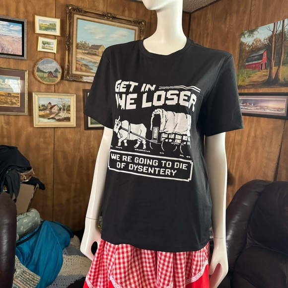 Vintage Inspired Oregon Trail Game T-shirt - Picture 2 of 4